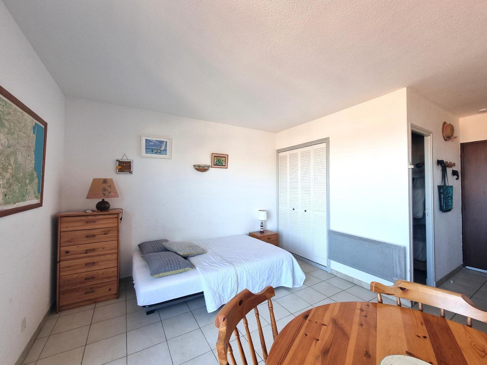 Port-Vendres: Studio Cabine Avec Terrasse, A 2 Pas Du Port - Fr-1-309-256 旺德尔港 外观 照片