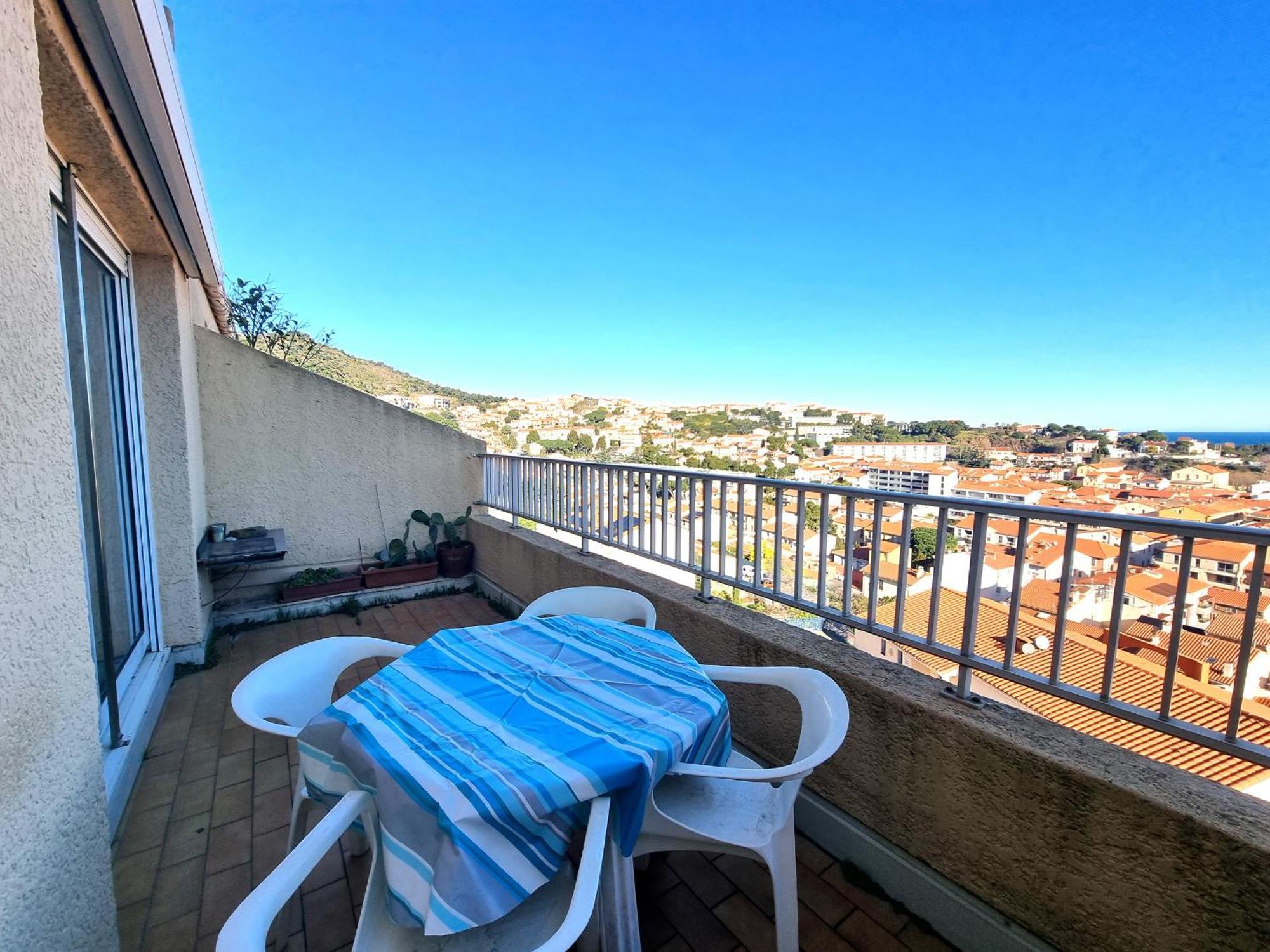 Port-Vendres: Studio Cabine Avec Terrasse, A 2 Pas Du Port - Fr-1-309-256 旺德尔港 外观 照片
